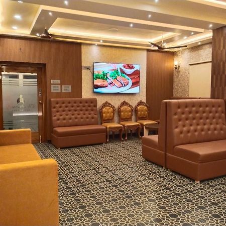 Hotel Windsor Plaza Hyderabad Bagian luar foto