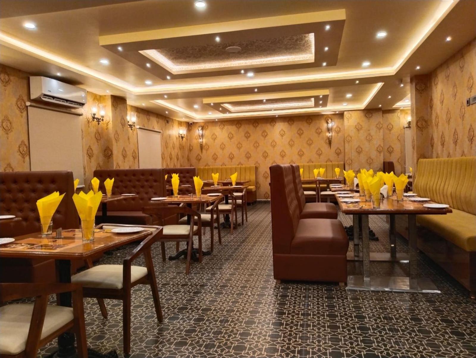 Hotel Windsor Plaza Hyderabad Bagian luar foto